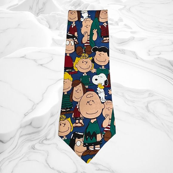 VTG Charlie Brown and Gang "need all the friends I can get" Necktie Tie  Snoopy - Picture 1 of 3